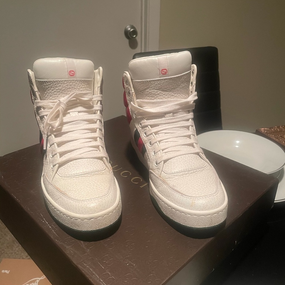 Gucci sneakers